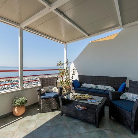 スプリトSeaside Penthouse With Hot Tub Sky Livingアパートメント エクステリア 写真