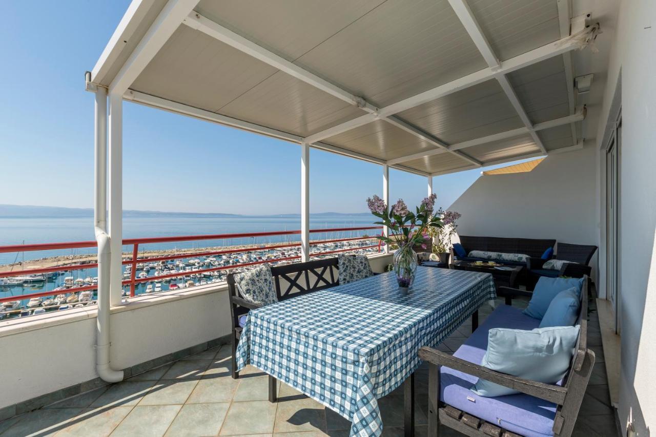 スプリトSeaside Penthouse With Hot Tub Sky Livingアパートメント エクステリア 写真